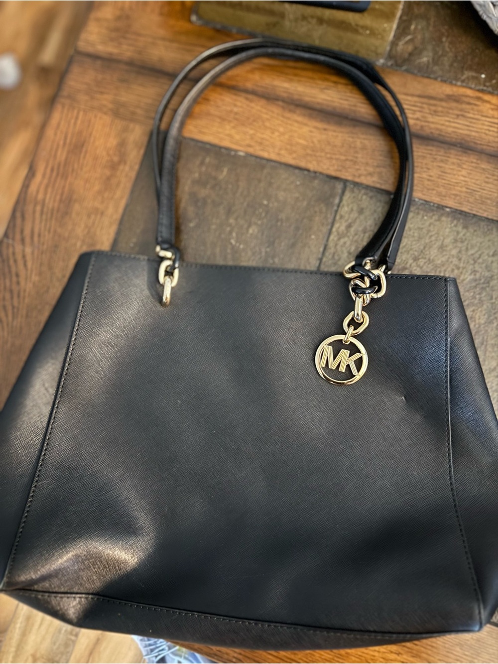 Michael Kors Susannah large Black Tote with Gold MK Charm